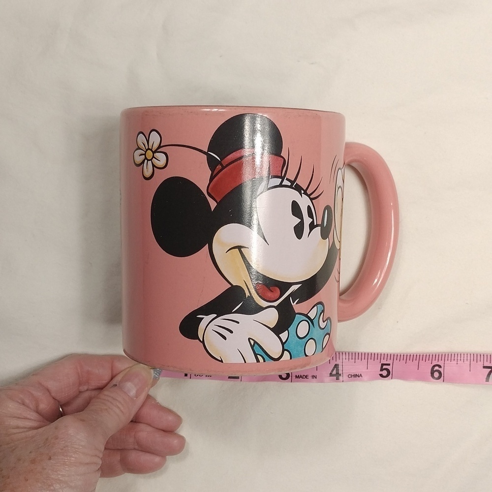 Disney Store Minnie Mouse Pink Mug - Picture 6 of 7